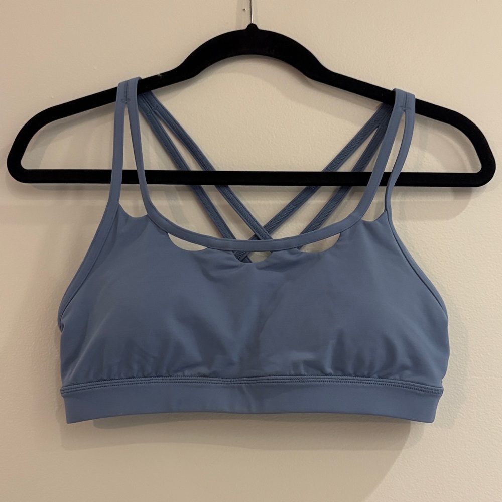 Lululemon Energy Bra *Crescent
Tempest Blue